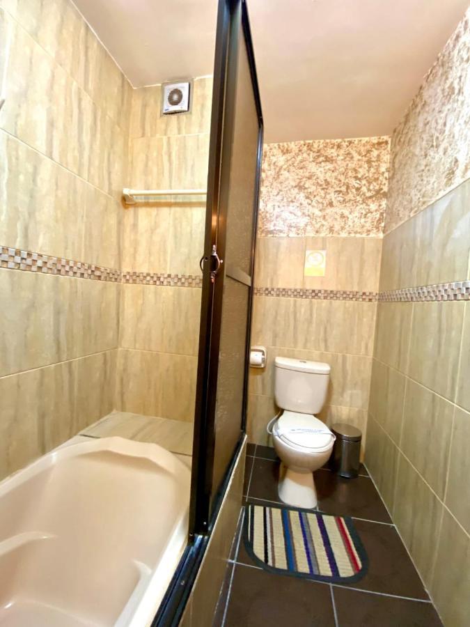 Las Tholas Hotel Уюні Екстер'єр фото