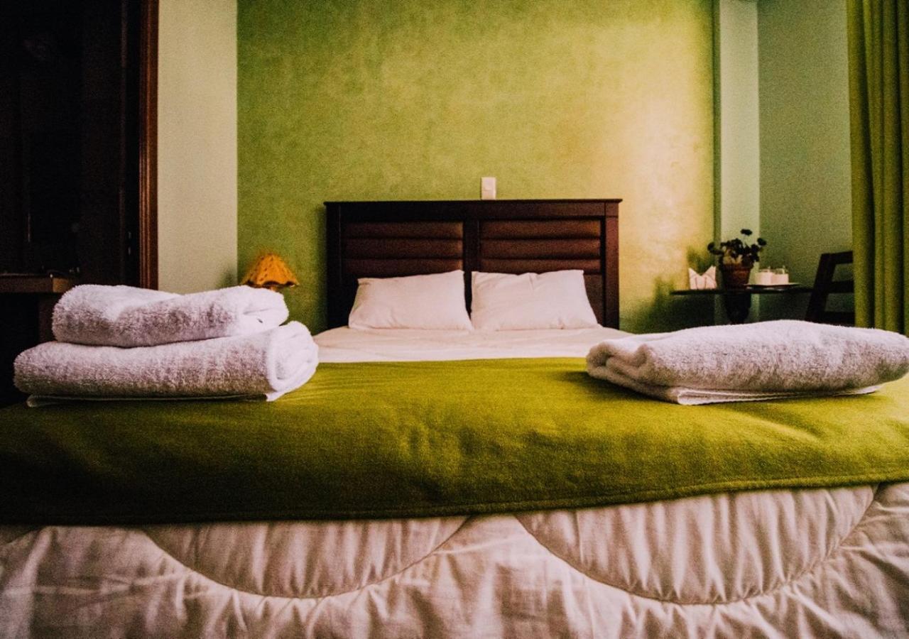 Las Tholas Hotel Уюні Екстер'єр фото