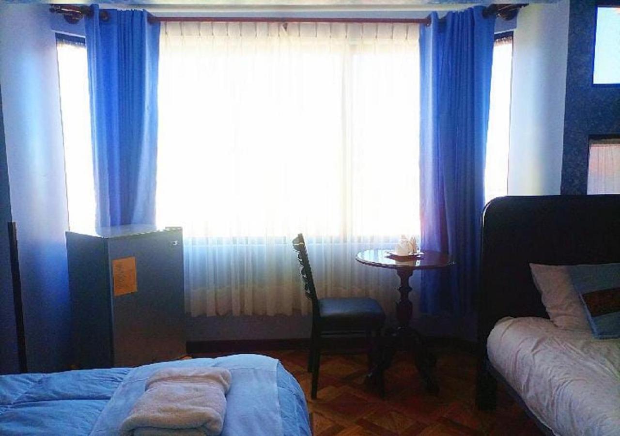 Las Tholas Hotel Уюні Екстер'єр фото